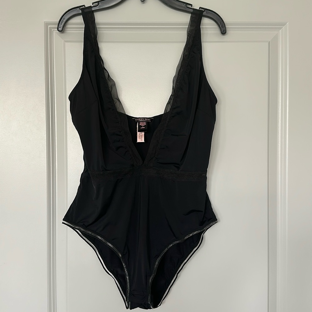 Victoria’s Secret teddy size M